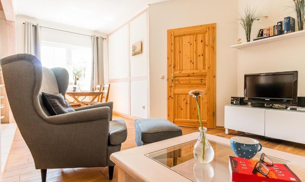 Haus Schilfkante - Wohnung 2 Wieck Luaran gambar