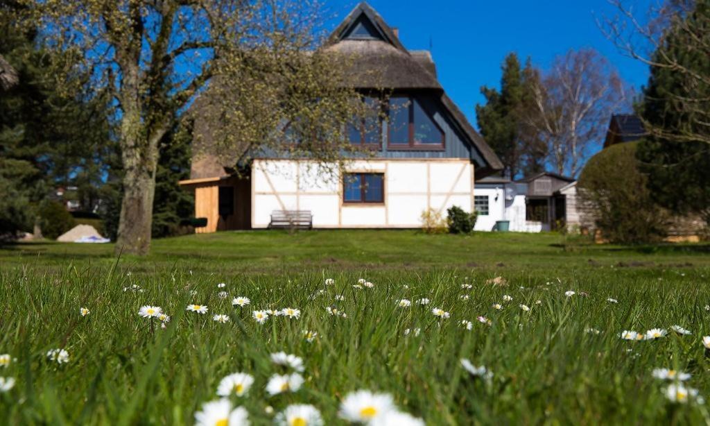 Haus Schilfkante - Wohnung 2 Wieck Luaran gambar
